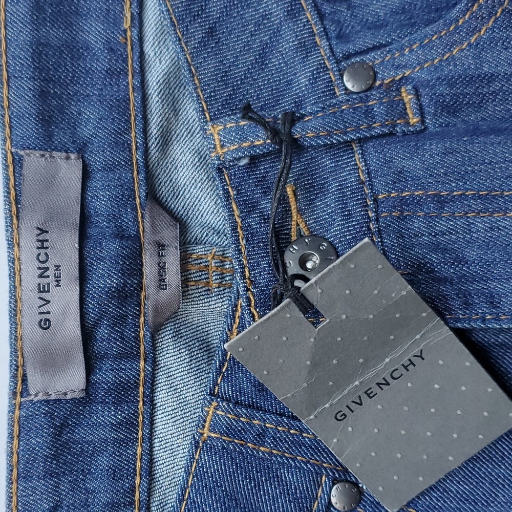 Men Jean's Givenchy